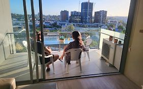 Light Apartment In Amazing Central Location